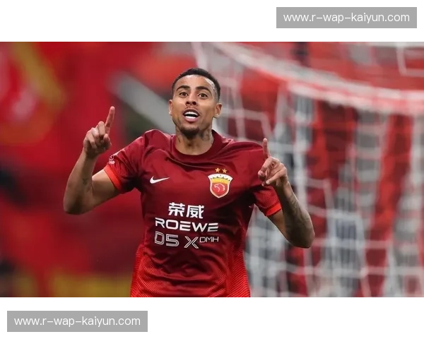 绝代双骄的终极回响：上港与恒大，在足协杯谱写的铁血史诗